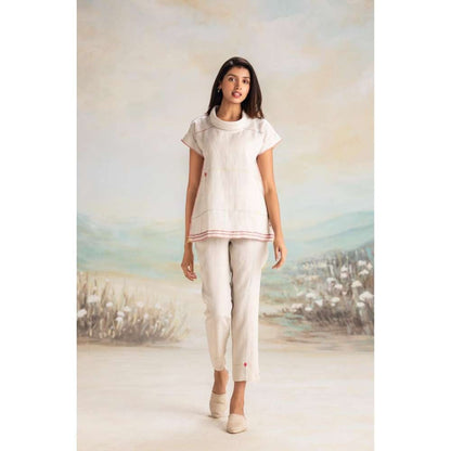 Kaveri White Over Lock Co-Ord (Set of 2)