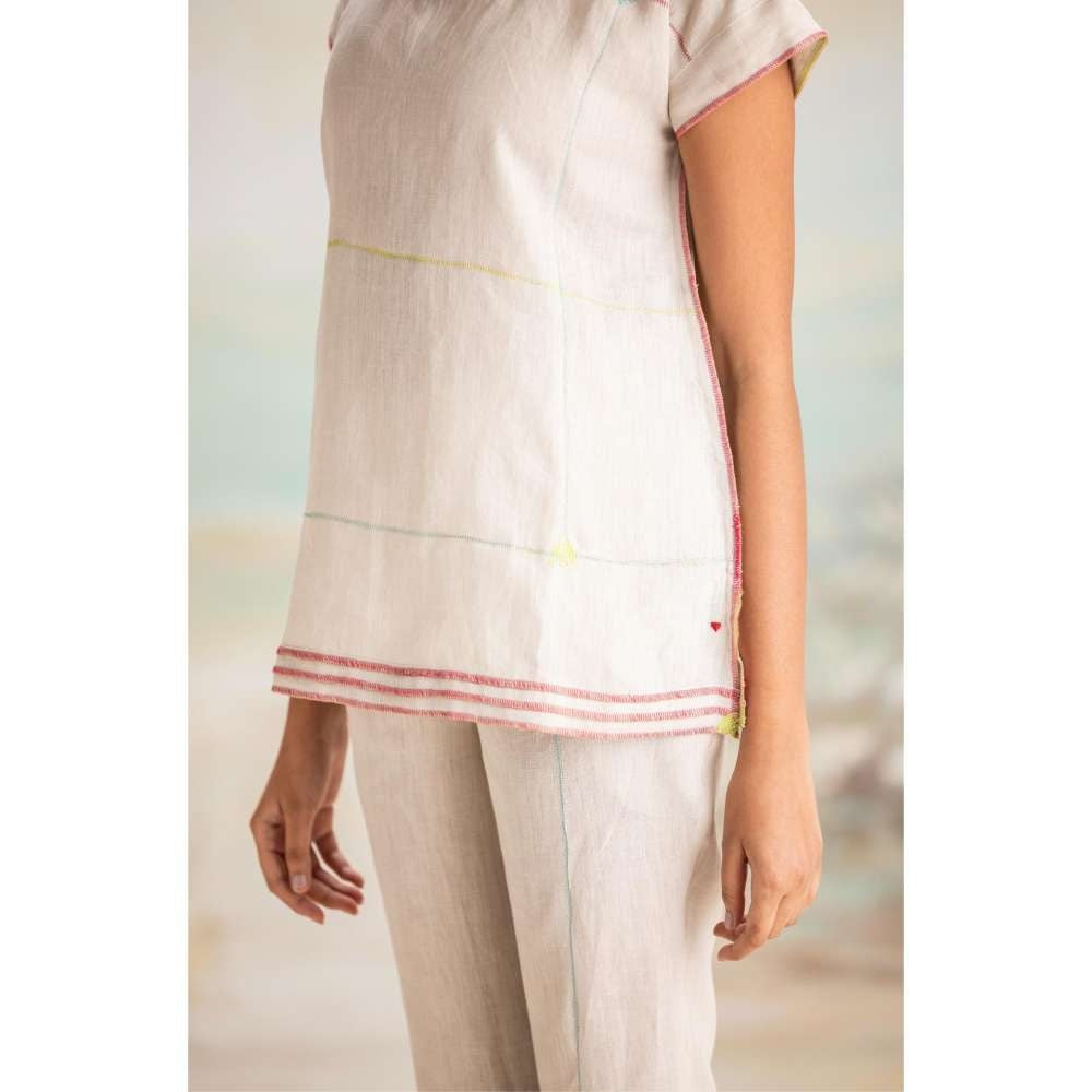 Kaveri White Over Lock Co-Ord (Set of 2)