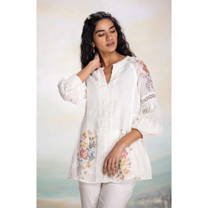 Kaveri White Vintage Rosa Wreath Co-Ord (Set of 2)