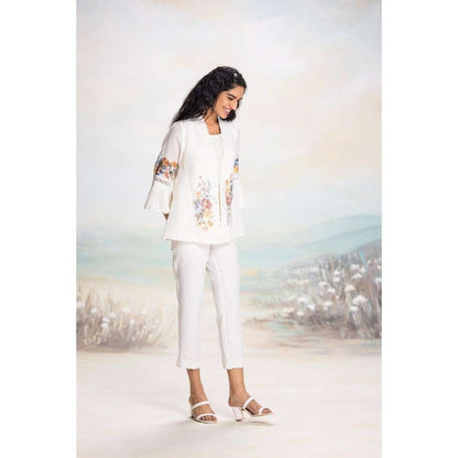 Kaveri White Vintage Rosa Tree Co-Ord (Set of 3)