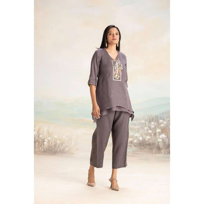 Kaveri Grey Flute Pipes Singapore Sling Co-Ord (Set of 2)