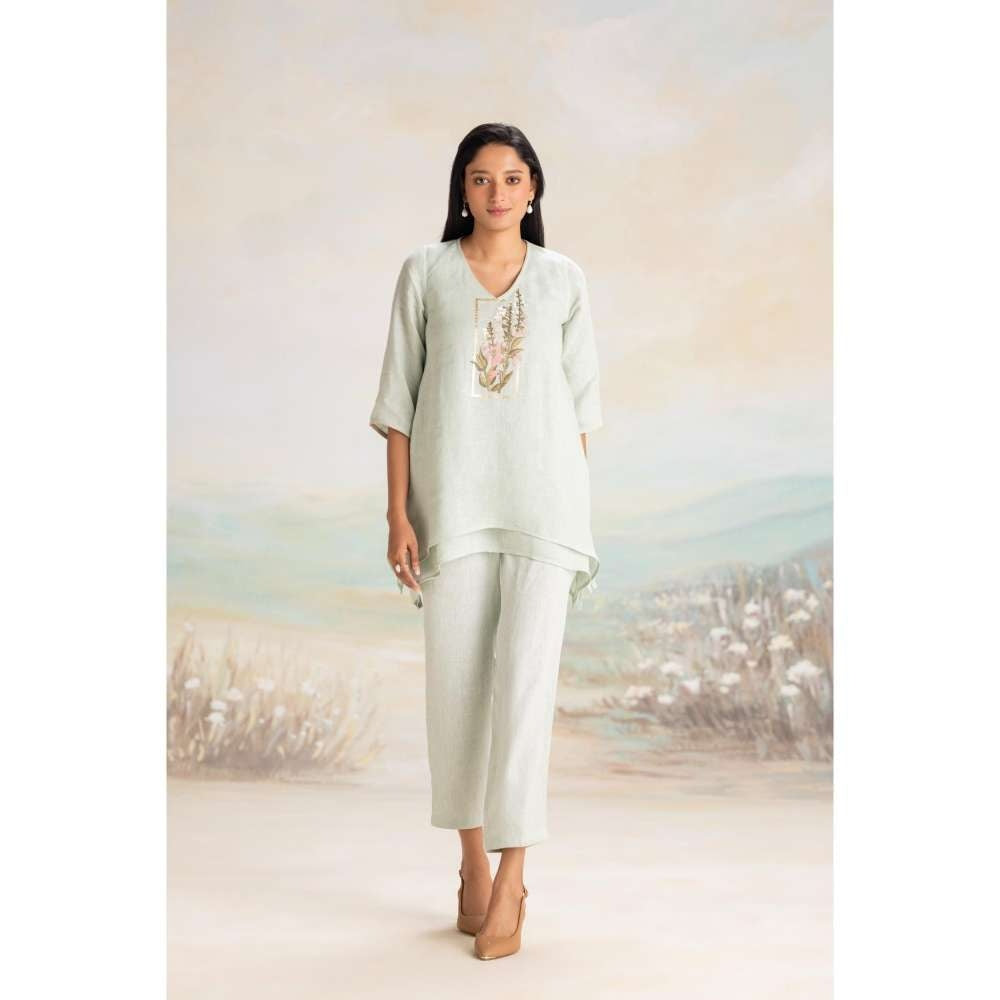 Kaveri Green Flute Pipes Singapore Sling Co-Ord (Set of 2)