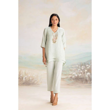 Kaveri Green Flute Pipes Singapore Sling Co-Ord (Set of 2)