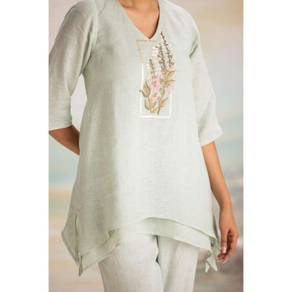 Kaveri Green Flute Pipes Singapore Sling Co-Ord (Set of 2)