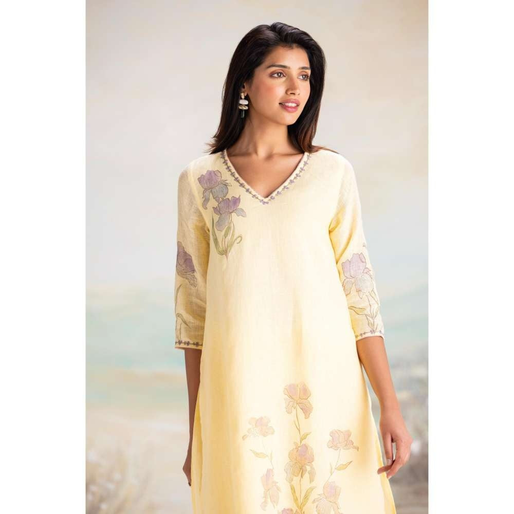 Kaveri Yellow Iris Kurta with Pant (Set of 2)