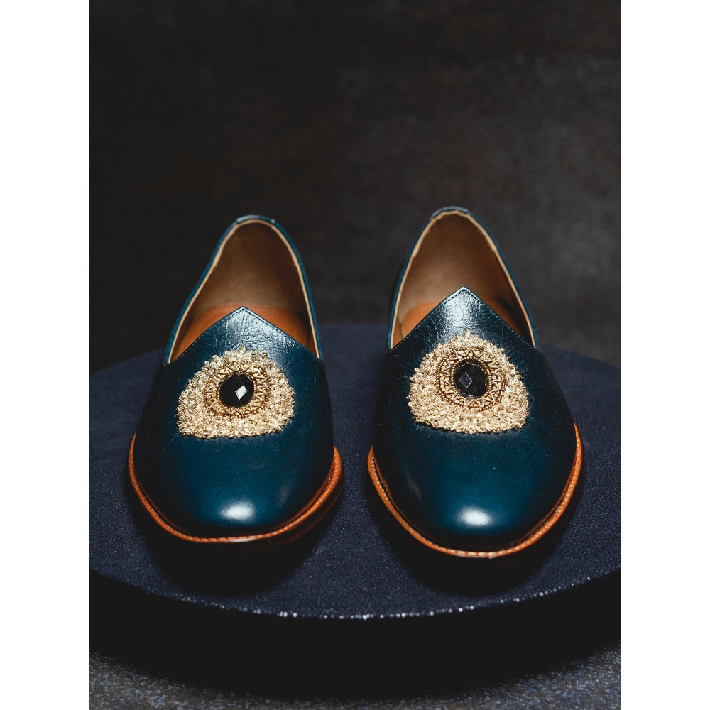 Kavith Sainaani Teal Gem Jutti
