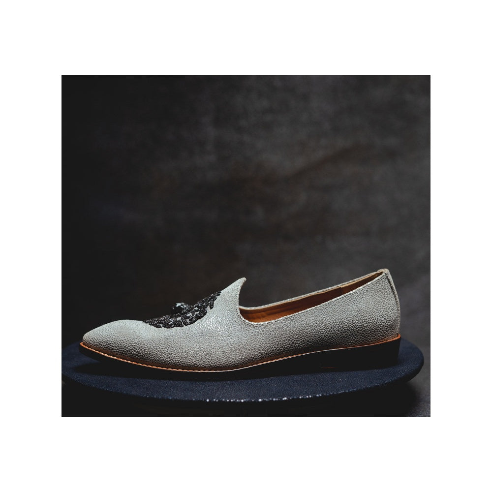 Kavith Sainaani Grey foil White Gem Jutti