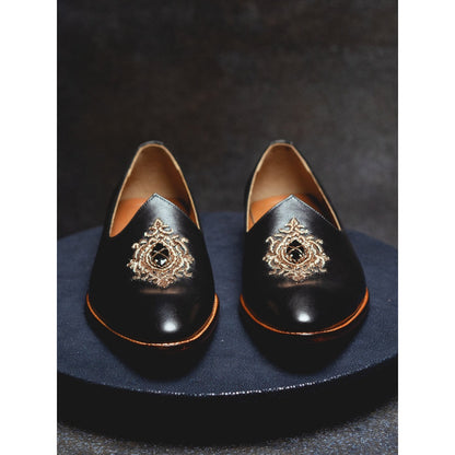 Kavith Sainaani Black Gem Jutti