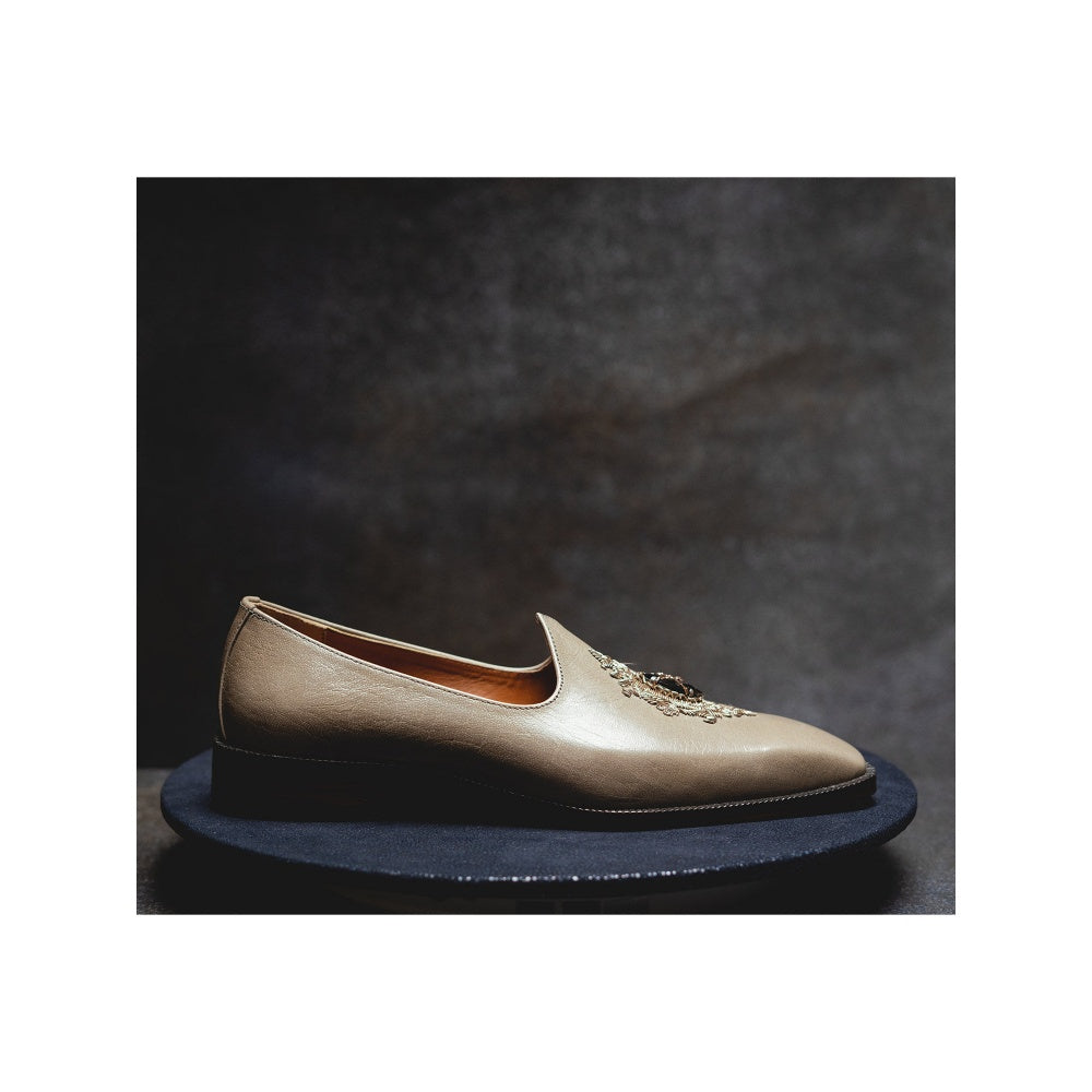 Kavith Sainaani Bone Gem Jutti