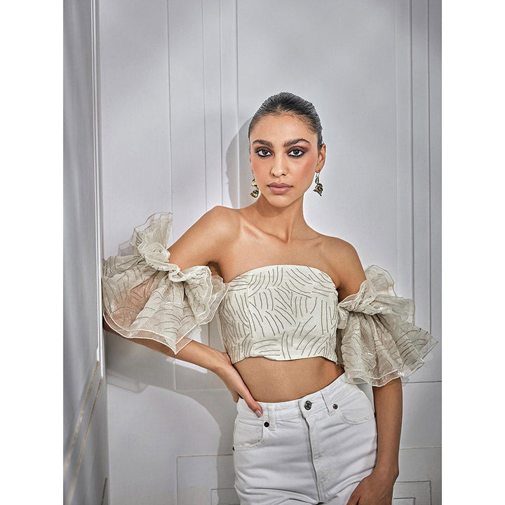 Kay Kay BY KKHUSHI SAHAII Off White Organza Chain Embroidered Crop Top