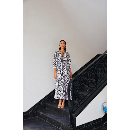 Kay Kay BY KKHUSHI SAHAII Black Floral 3D Flower Contrast Midi Dress