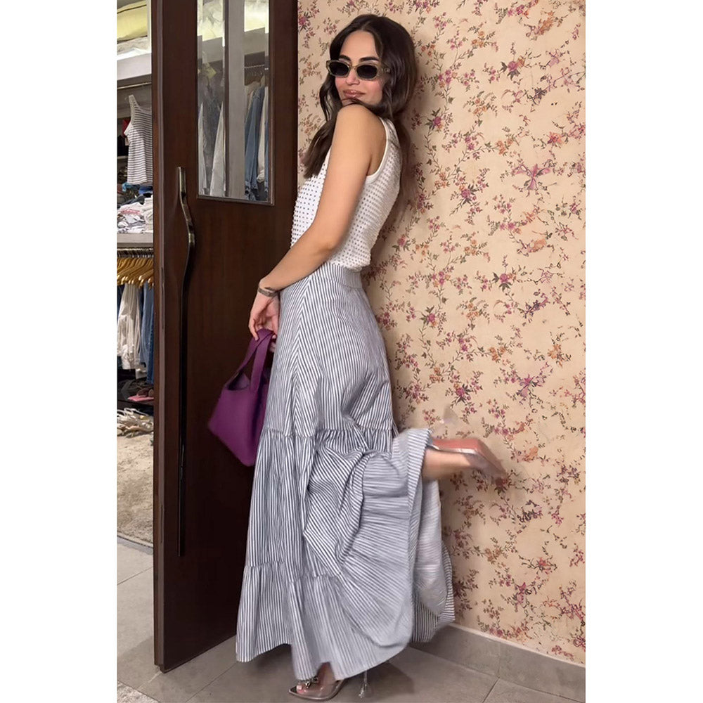 Kay Kay BY KKHUSHI SAHAII White Women Mb Top with Skirt (Set of 2)