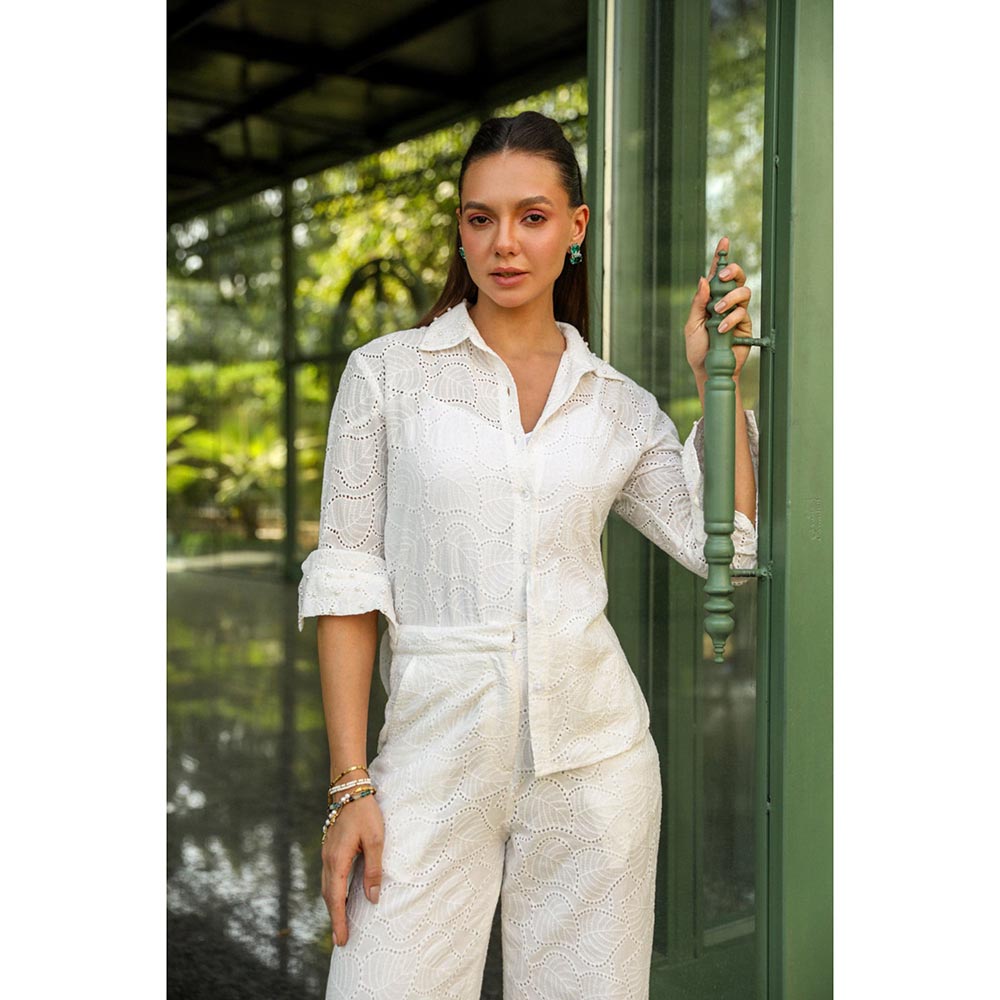 Kay Kay BY KKHUSHI SAHAII Which Hana Schiffli Work Shirt And Pant