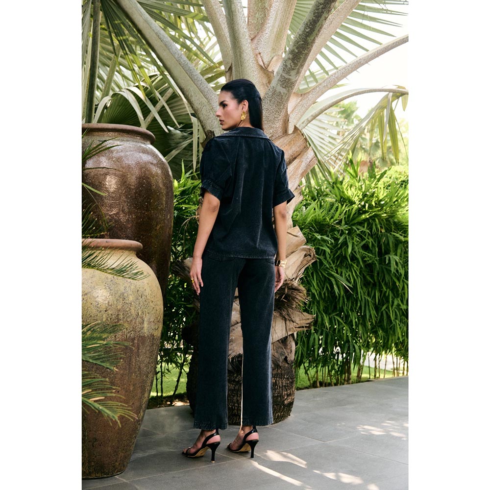 Kay Kay BY KKHUSHI SAHAII Black Ciri Tie-Ups Details Shirt And Pant