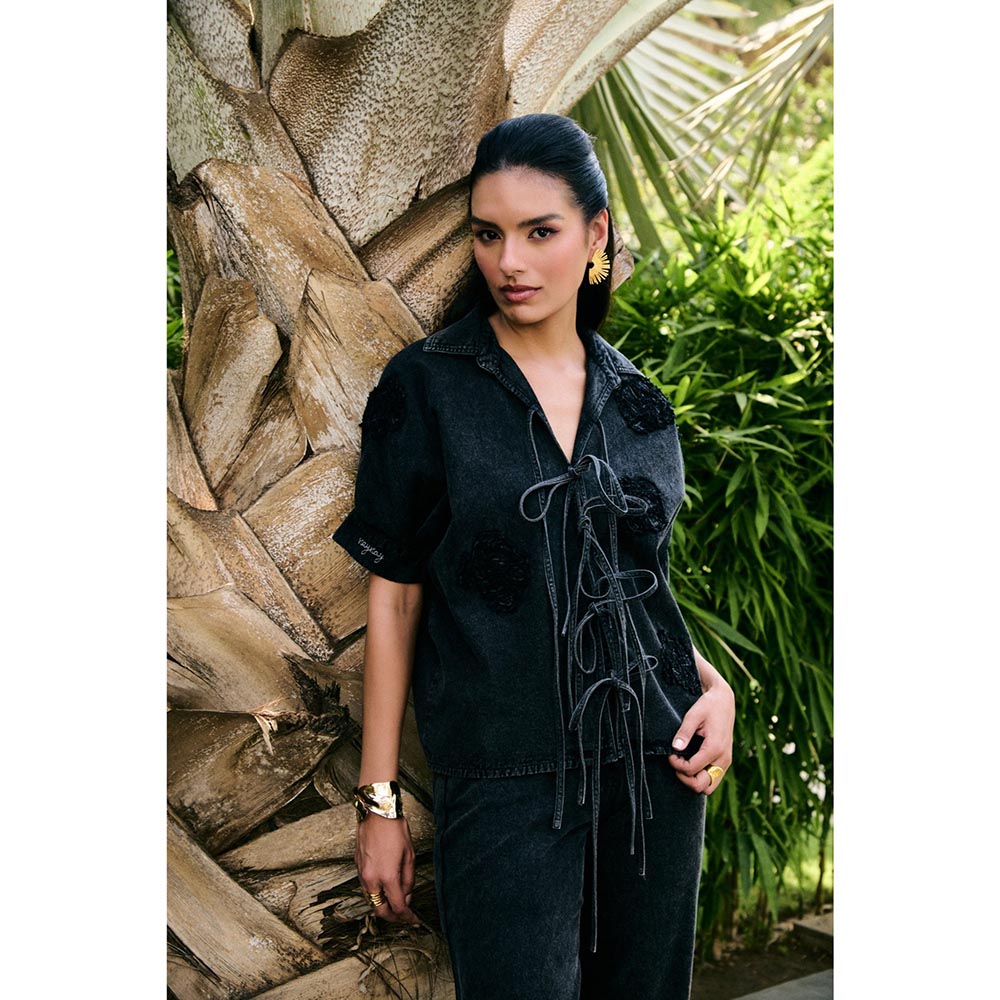 Kay Kay BY KKHUSHI SAHAII Black Ciri Tie-Ups Details Shirt And Pant