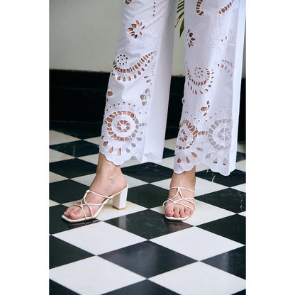 Kay Kay BY KKHUSHI SAHAII White Zila Embroidered Shirt And Pant