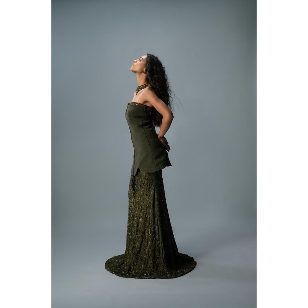 KHUMAAR SHUCHI BHUTANI The Olive Empress Top with Skirt and neckpiece