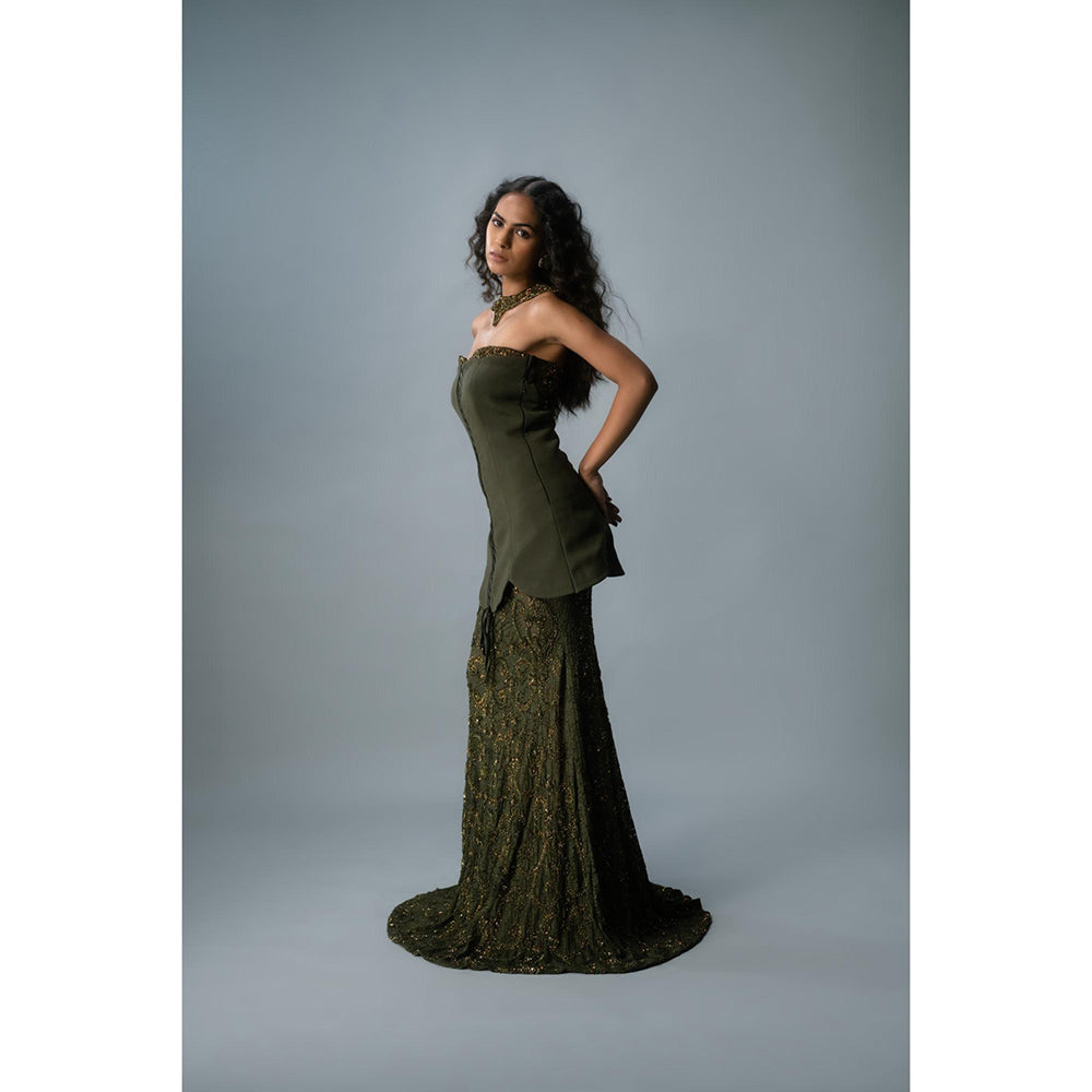KHUMAAR SHUCHI BHUTANI The Olive Empress Top with Skirt and neckpiece