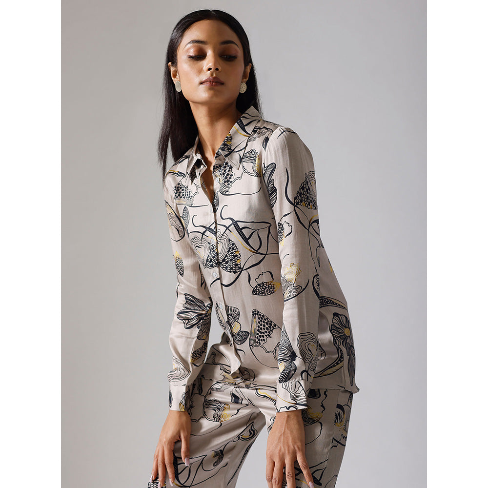 Klad Reflect Grey Printed Collar Neck Shirt