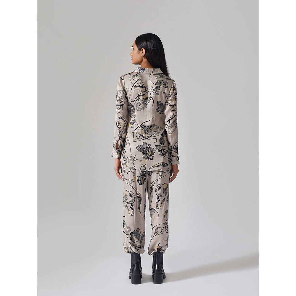 Klad Reflect Grey Printed Collar Neck Shirt