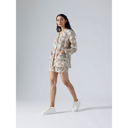 Klad White Garden Floral Front Pockets On Shirt with Shorts (Set of 2)