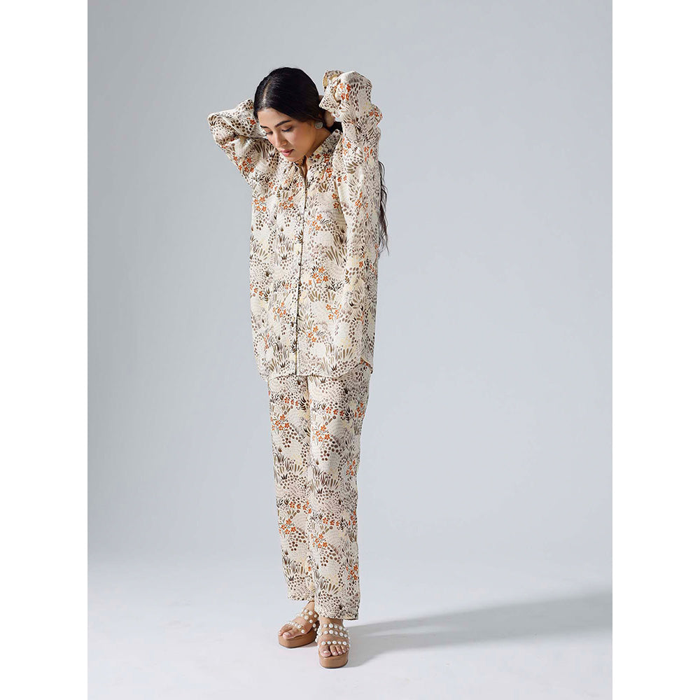 Klad Garden White Floral Oversized Co-Ord (Set of 2)