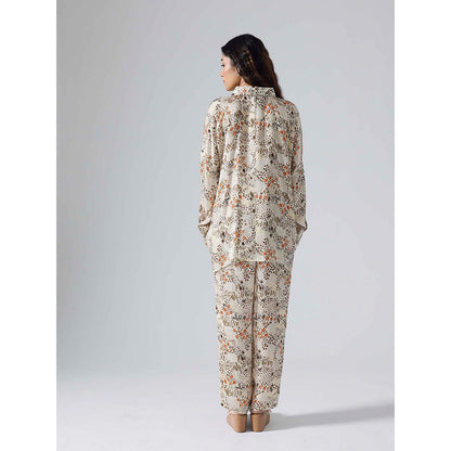 Klad Garden White Floral Oversized Co-Ord (Set of 2)