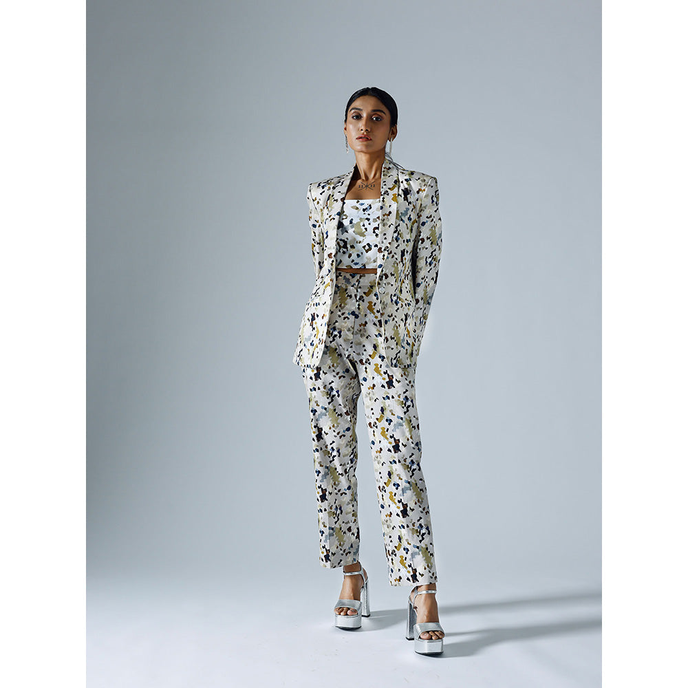 Klad Pixelated Grey Printed Shawl Lapel Blazer with Inner and Pant (Set of 3)