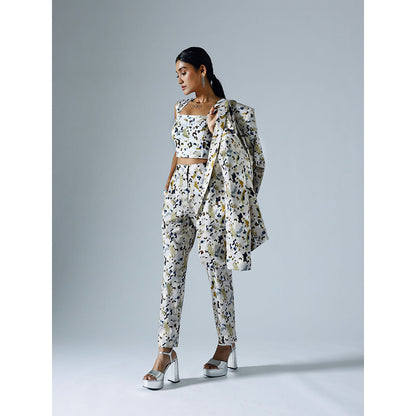 Klad Pixelated Grey Printed Shawl Lapel Blazer with Inner and Pant (Set of 3)