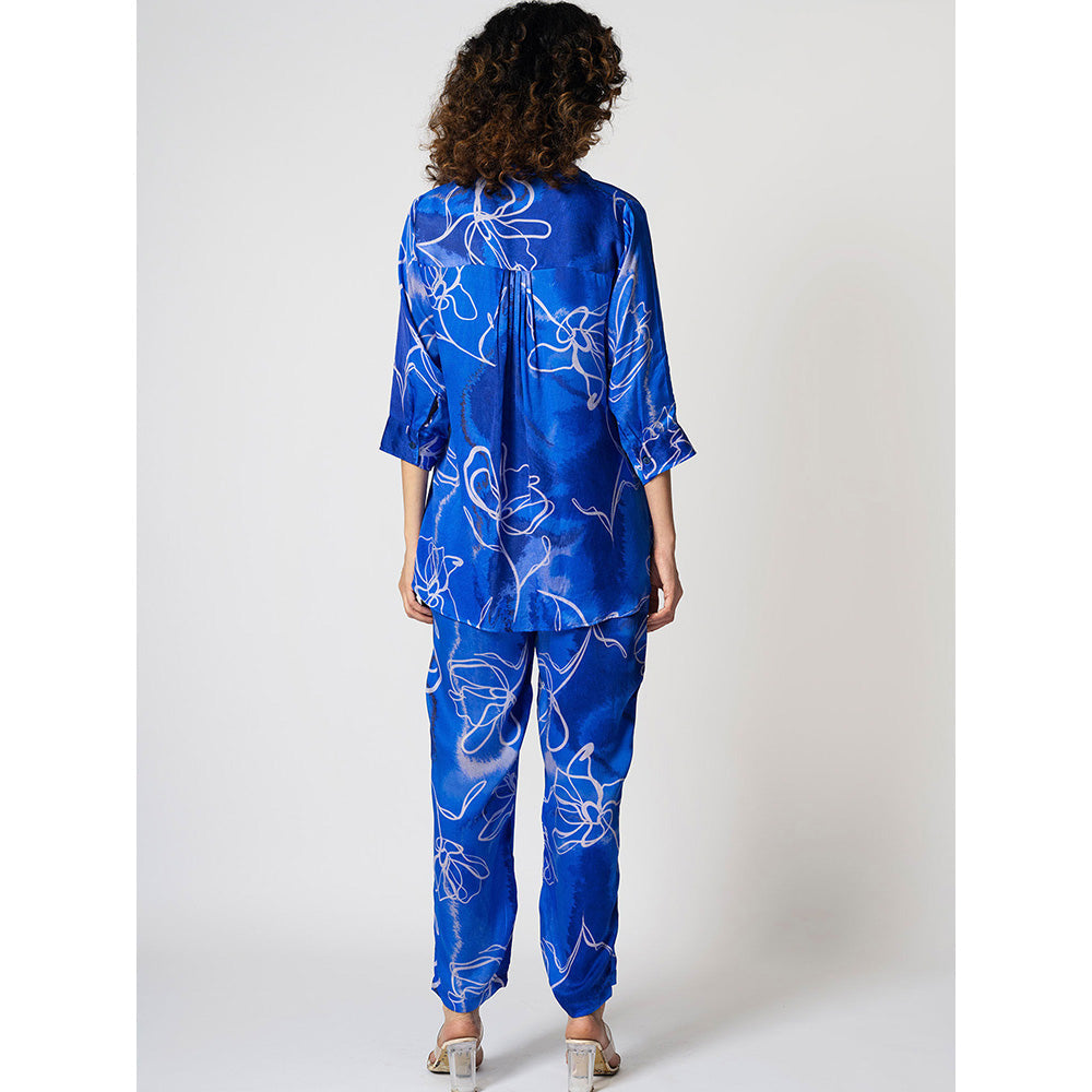 Klad Marbled Floral Blue Collar Neck Co-Ord (Set of 2)