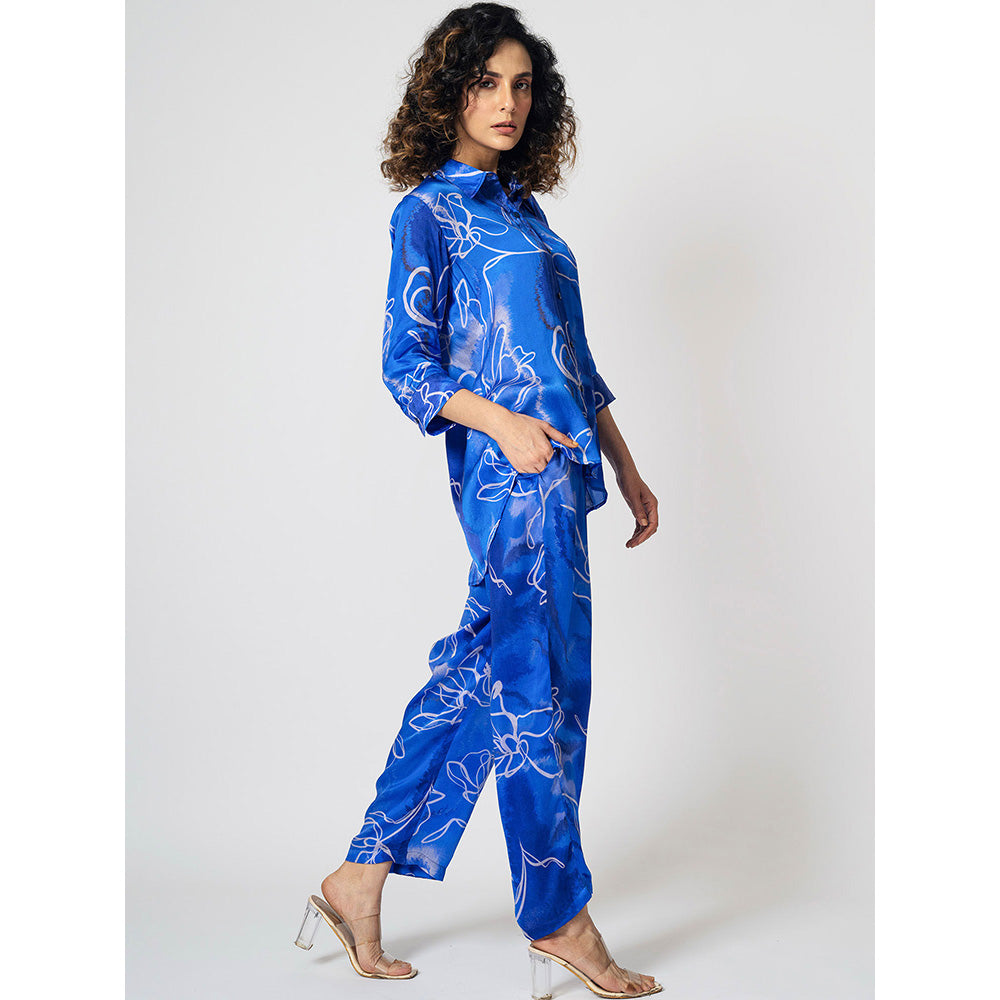 Klad Marbled Floral Blue Collar Neck Shirt