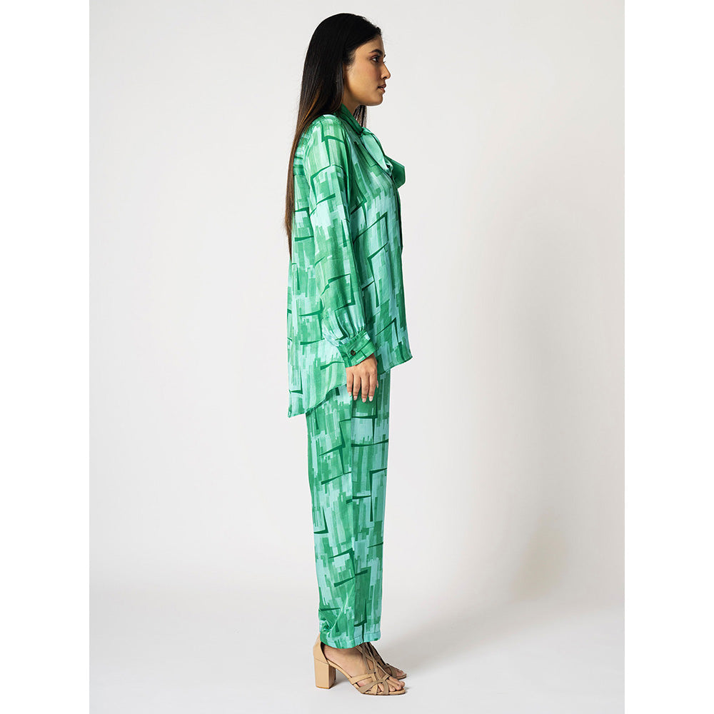 Klad Brick Green Mandarin Neck Top with Scarf (Set of 2)