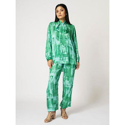 Klad Brick Green Mandarin Neck Top with Scarf (Set of 2)