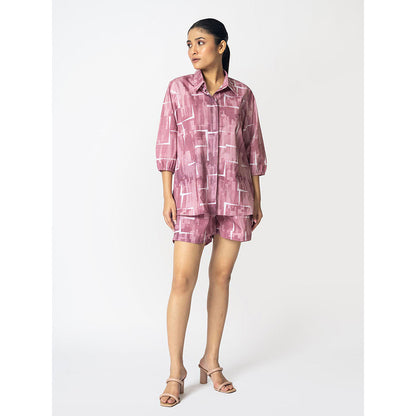 Klad Brick Printed Collar Neck Shirt and Shorts (Set of 2)