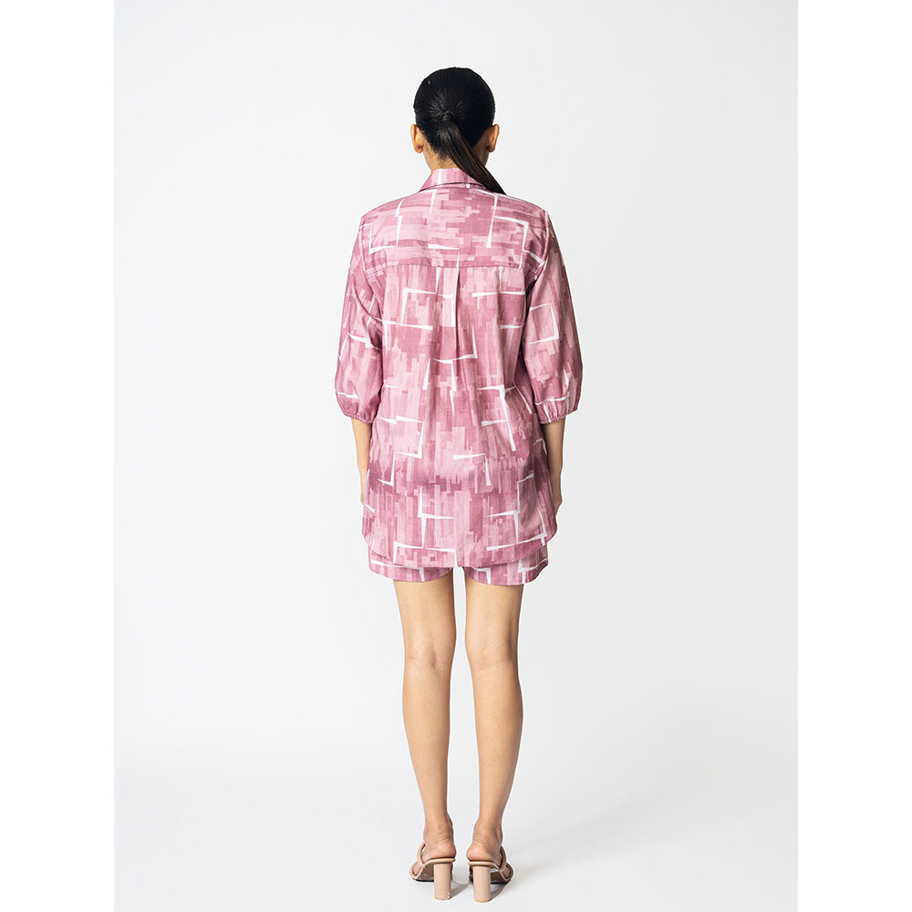 Klad Brick Printed Collar Neck Shirt and Shorts (Set of 2)