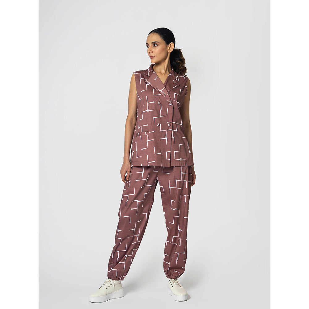 Klad Brick Printed Sleeveless Co-Ord (Set of 2)