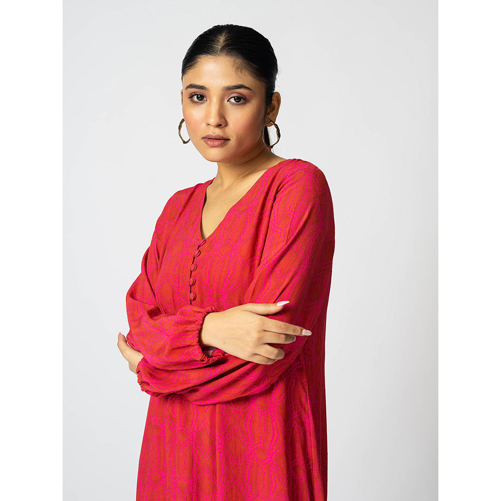 Klad Rhombus Pink V Neck Shift Dress