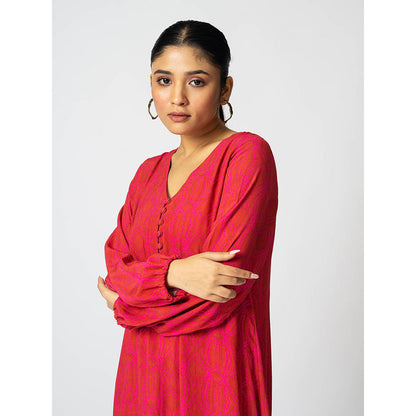 Klad Rhombus Pink V Neck Shift Dress