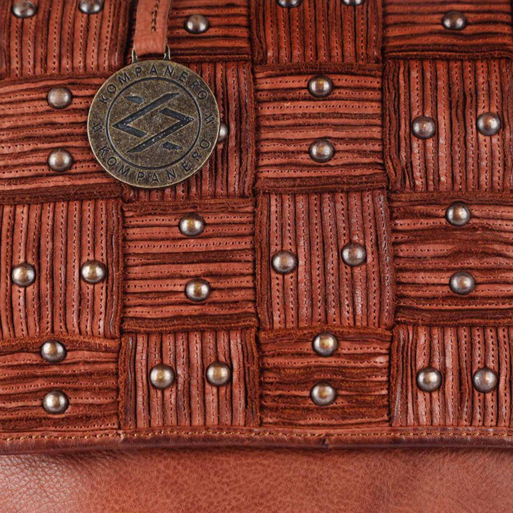 Kompanero Leana - The Backpack Tan