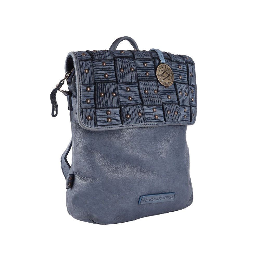 Kompanero Leana - The Backpack