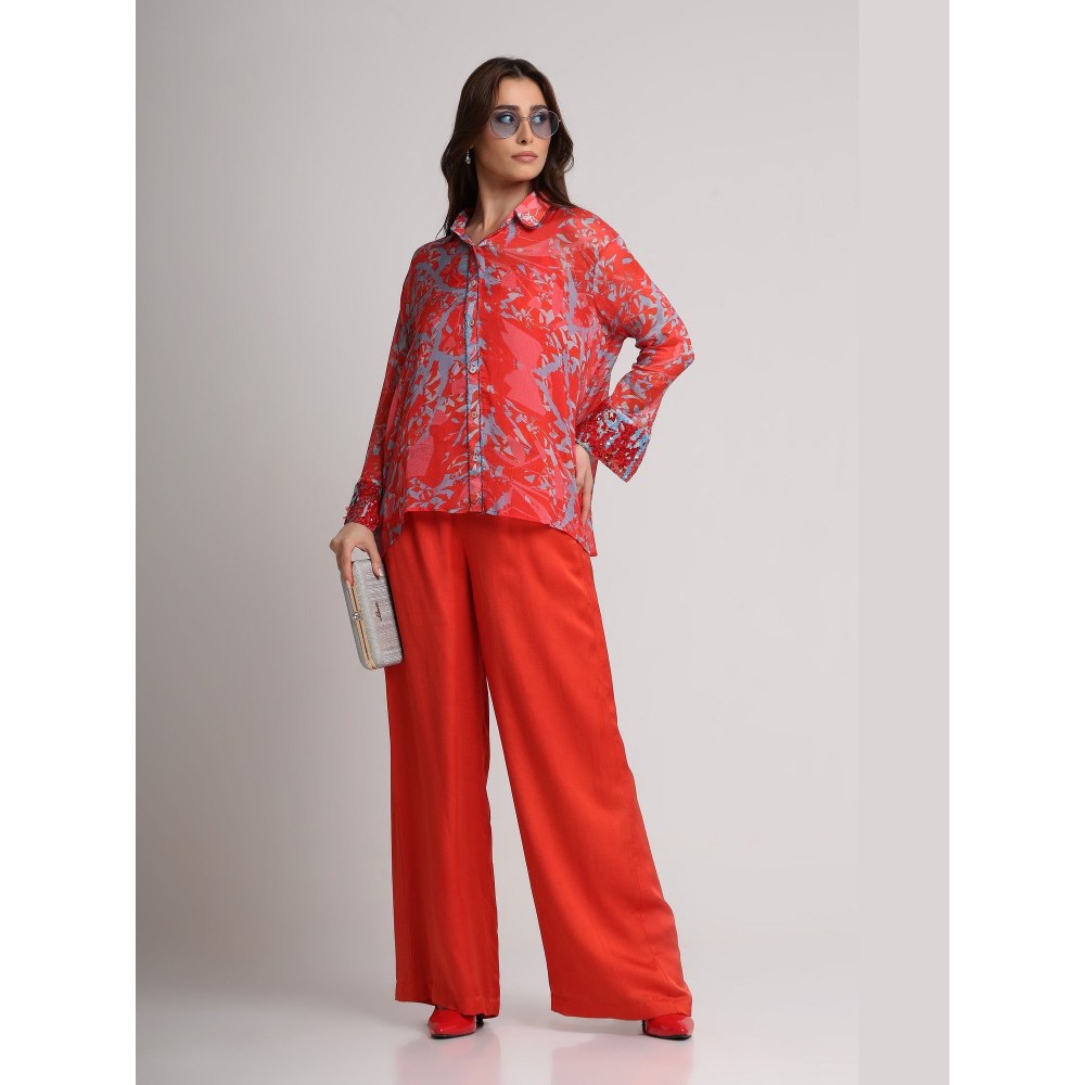 KOSWI Women Red Viscose Abstract Printed Shirt with Pant