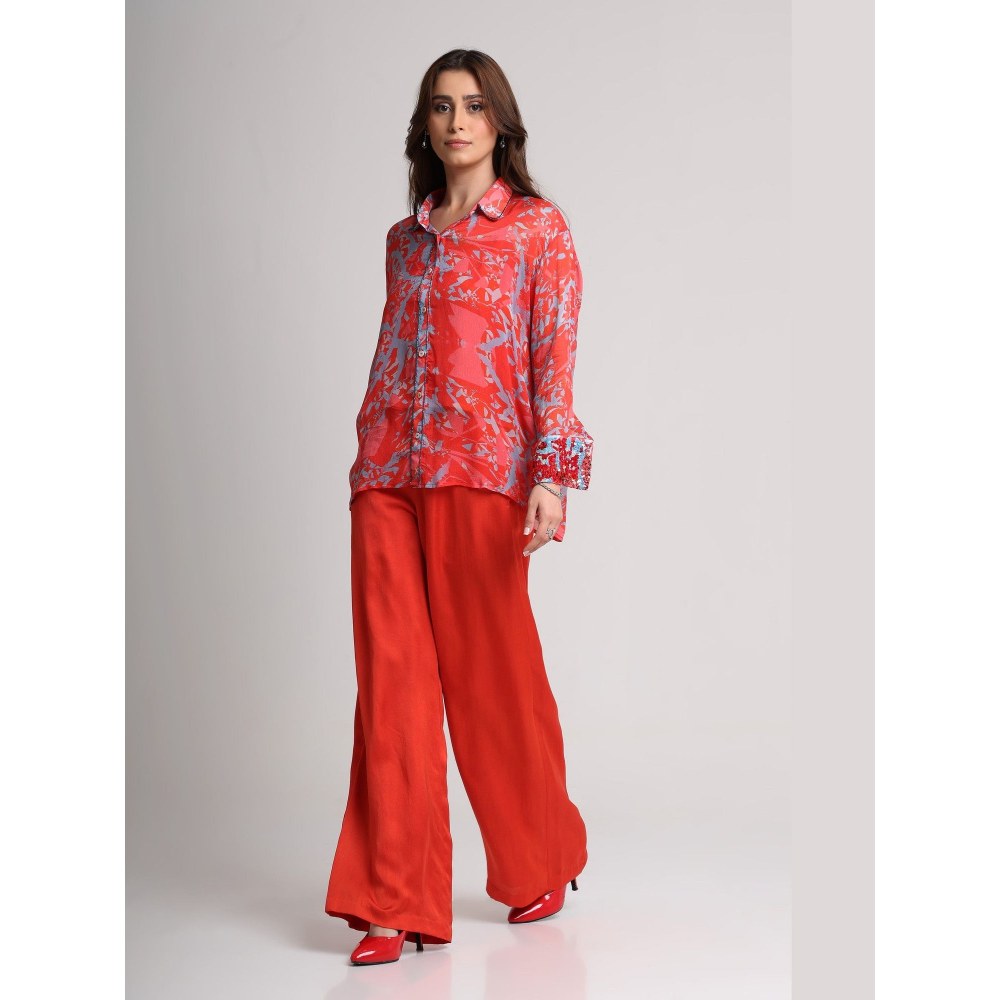 KOSWI Women Red Viscose Abstract Printed Shirt with Pant