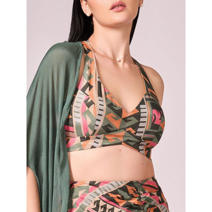 KOSWI Women Green Chinon Plain Capes