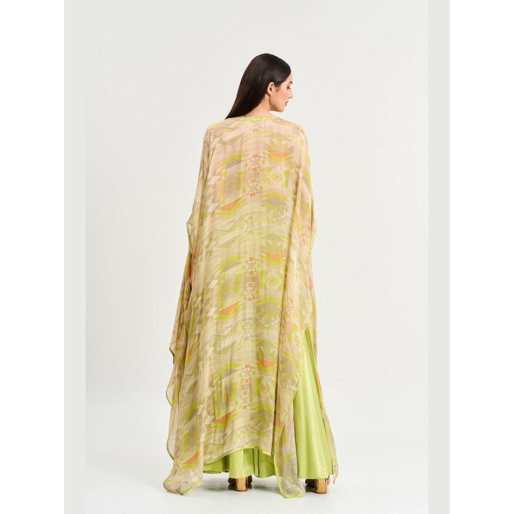 KOSWI Women Green Chinon Geometric Capes