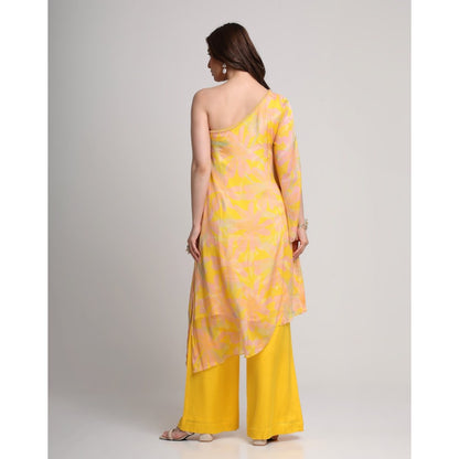 KOSWI Women Yellow Viscose Abstract Kurta with Pant