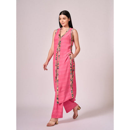KOSWI Women Pink Cotton Silk Geometric Kurta with Pant