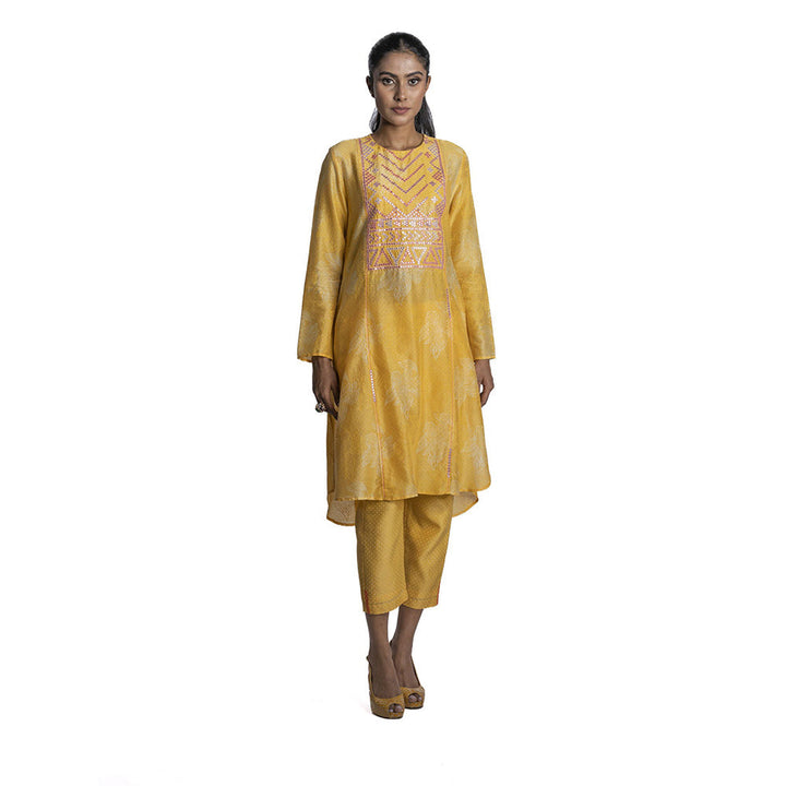 Krishna Mehta Yellow Chanderi Floral Printed Kurta (Set of 2)