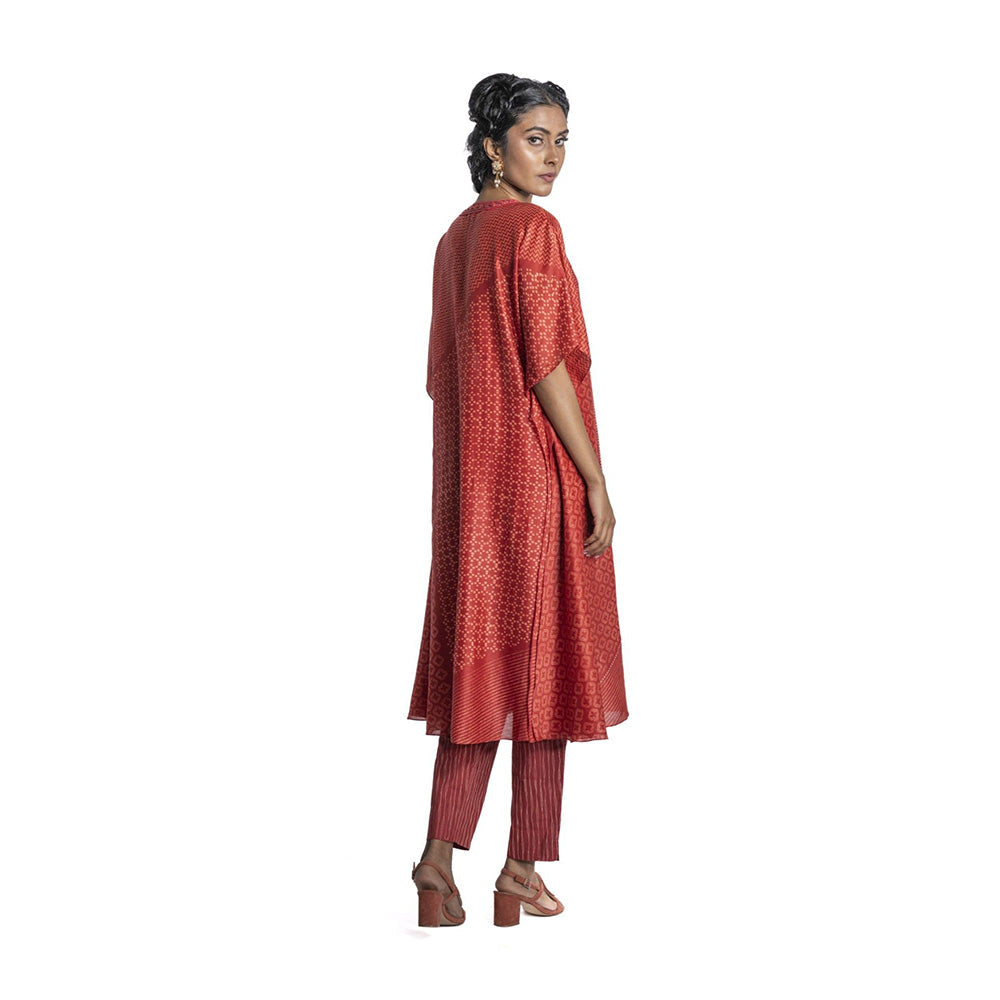 Krishna Mehta Red Chanderi Printed Kurta (Set of 2)