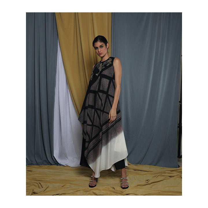 Krishna Mehta Black Printed Asymetric Kurta