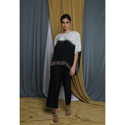 Krishna Mehta Black Printed Top